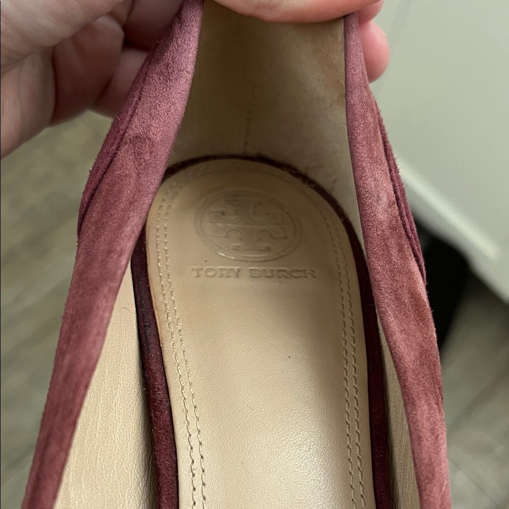 Tory Burch Evelyn Plum Maroon Suede Block Heels Size 9.5 M Shoes - Picture 9 of 14